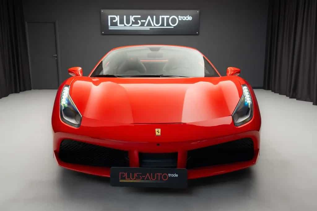 Ferrari 488 Spider 08/2019-photo-1
