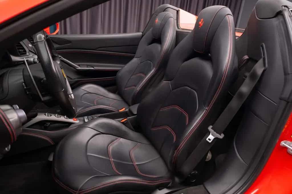 Ferrari 488 Spider 08/2019-photo-26