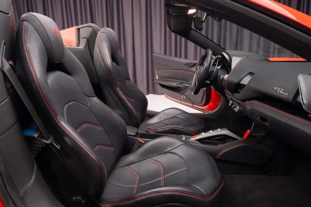 Ferrari 488 Spider 08/2019-photo-28