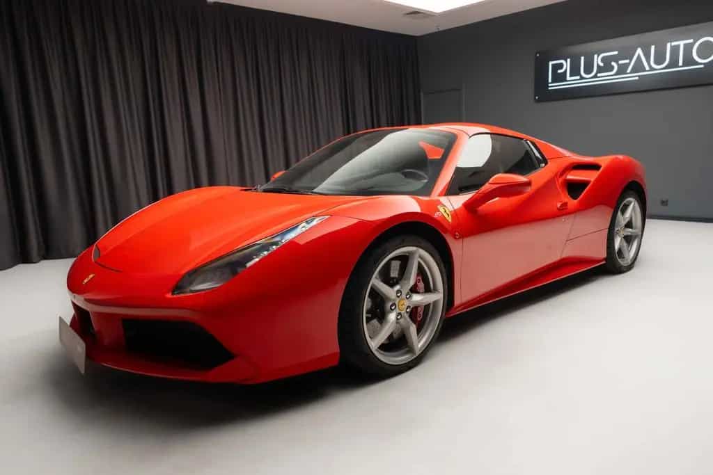 Ferrari 488 Spider 08/2019-photo-32