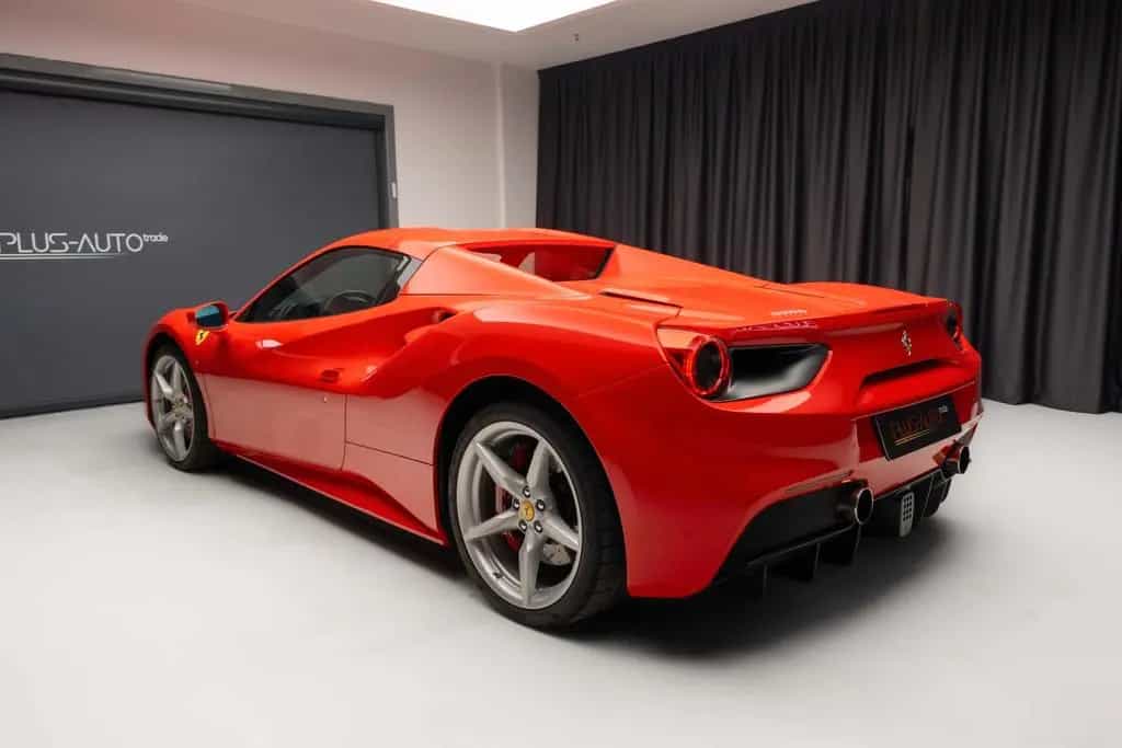 Ferrari 488 Spider 08/2019-photo-33