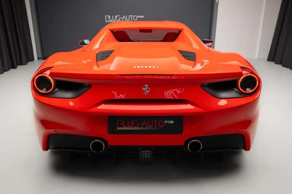 Ferrari 488 Spider 08/2019-photo-34