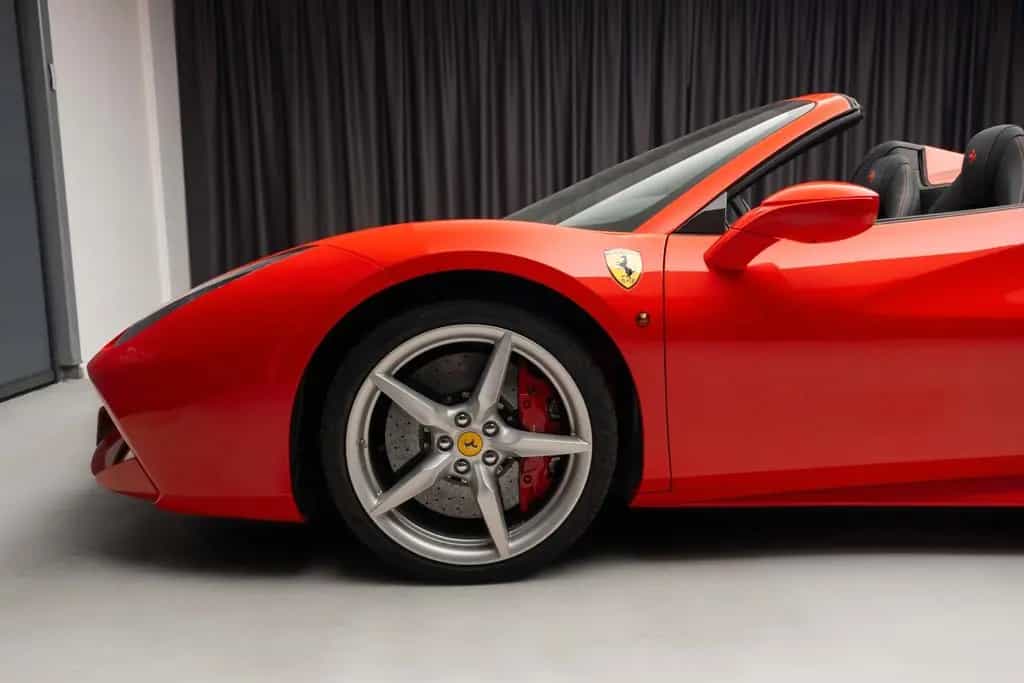 Ferrari 488 Spider 08/2019-photo-5