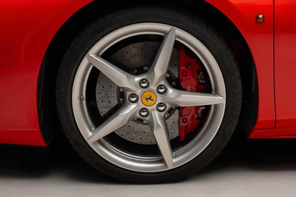 Ferrari 488 Spider 08/2019-photo-6