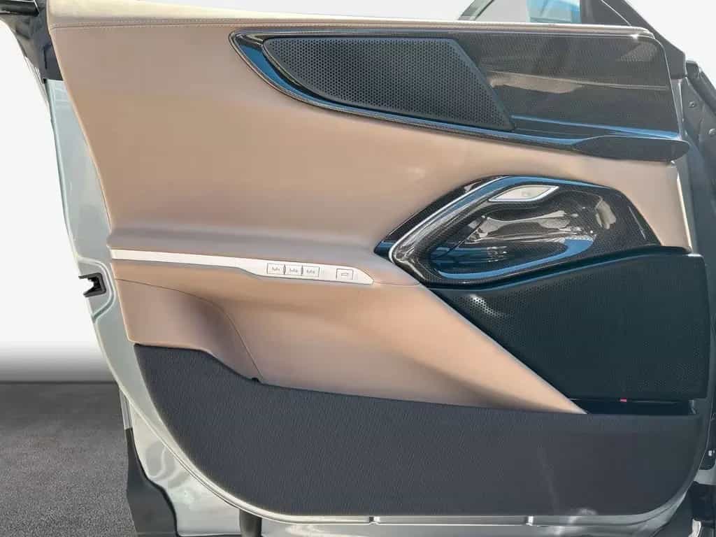Ferrari Purosangue 06/2025-photo-14
