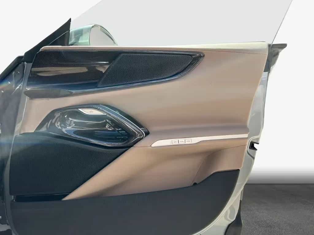 Ferrari Purosangue 06/2025-photo-15