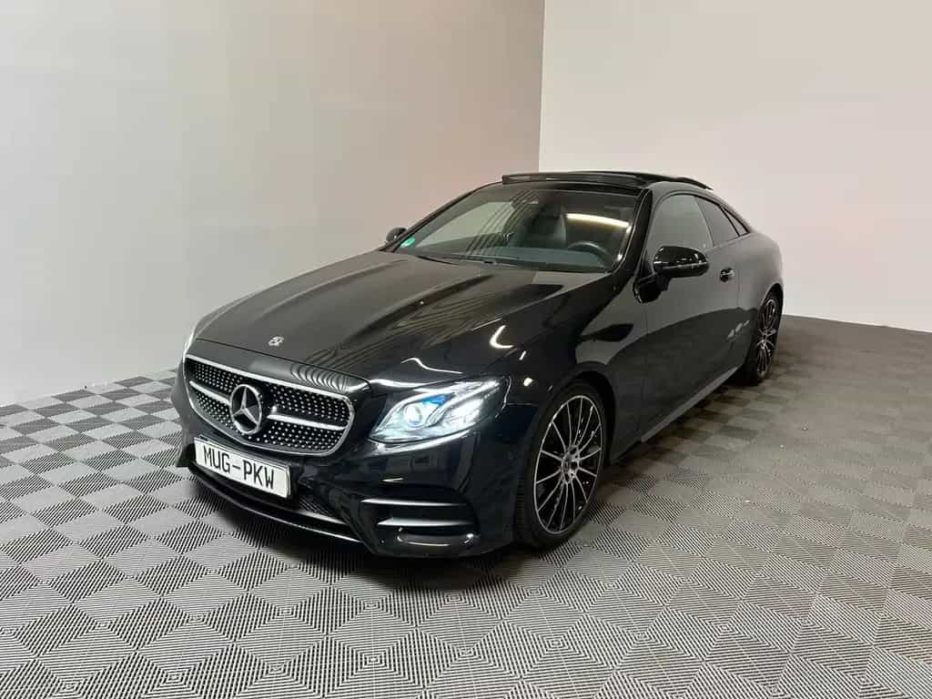 Mercedes-Benz E 300 E300 Coupe *AMG-Night-Pano* 02/2019-photo-0
