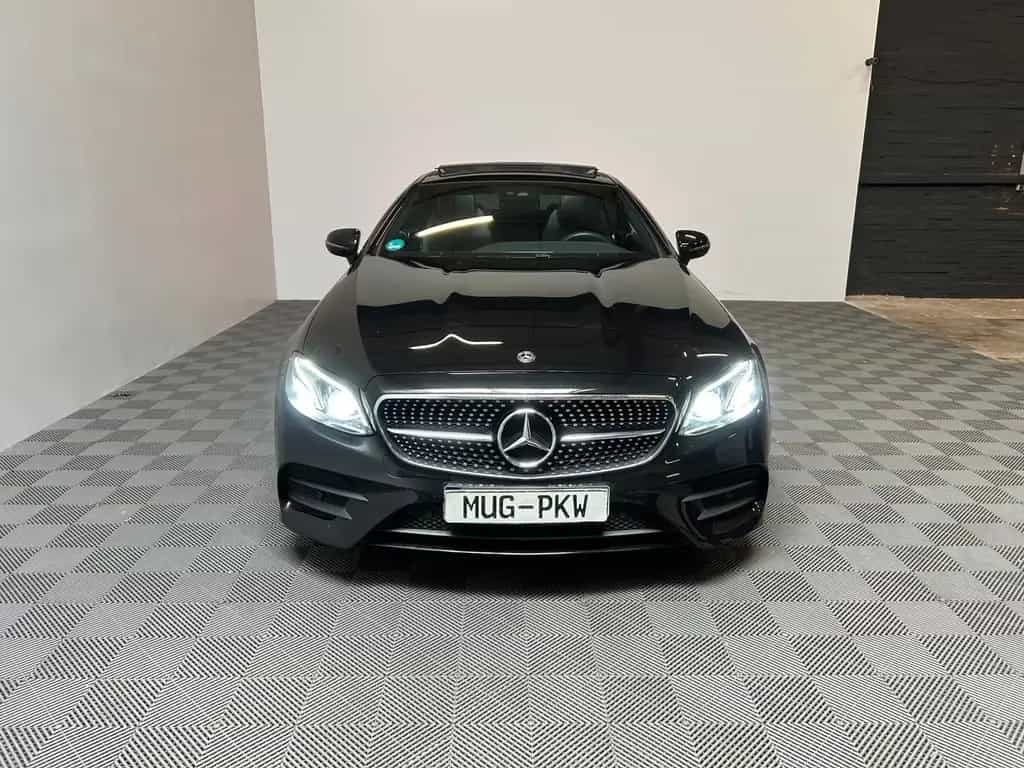 Mercedes-Benz E 300 E300 Coupe *AMG-Night-Pano* 02/2019-photo-4