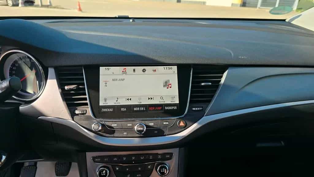 Opel Astra ST 1.4 Turbo Business 92kW S/S Business 03/2019-photo-11
