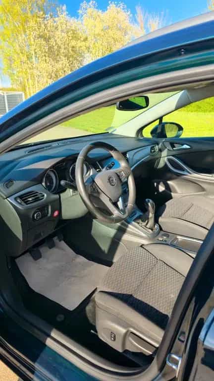 Opel Astra ST 1.4 Turbo Business 92kW S/S Business 03/2019-photo-13