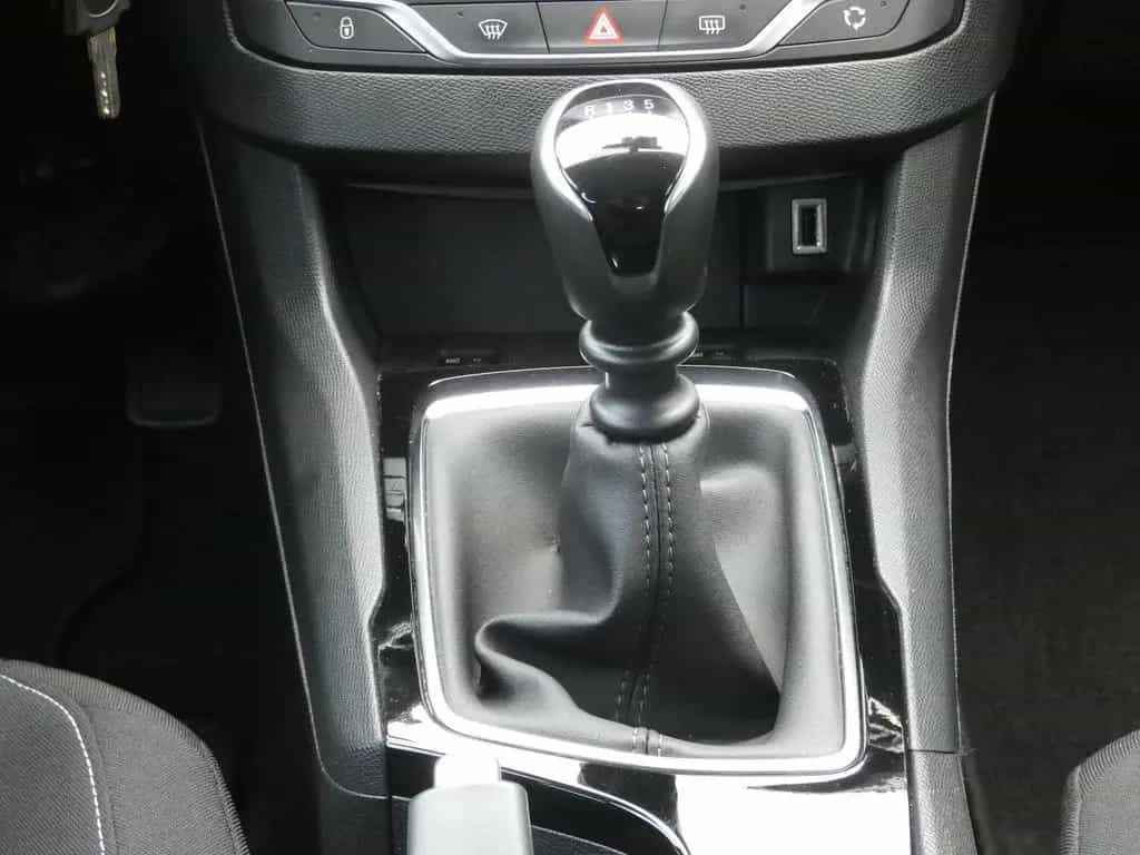 Peugeot 308 Active *KLIMA*ALU*NAVI*KAMERA*SHZ* 01/2021-photo-36