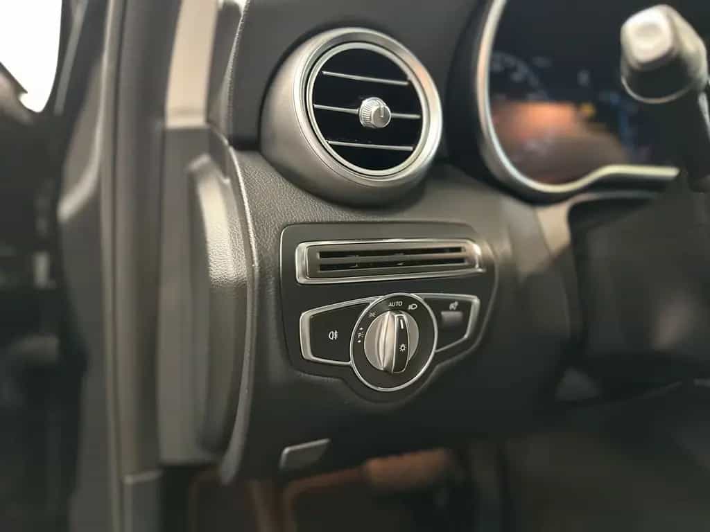Mercedes-Benz C 180 *2 ZONENTHERMATIC*LED*NAVI*KAMERA*SHZ* 09/2018-photo-24
