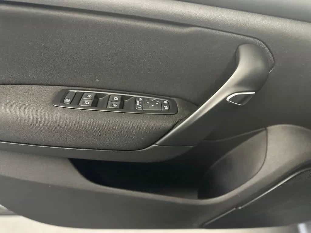 Renault Megane Limited *SHZ*KAMERA*KLIMAAUTOMATIK*NAVI* 08/2020-photo-16