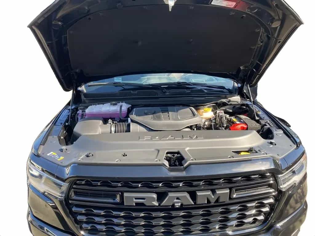 Dodge RAM 1500 Limited Night Crew Cab null-photo-11
