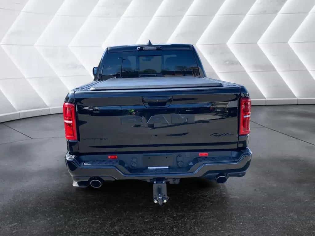 Dodge RAM 1500 Limited Night Crew Cab null-photo-6