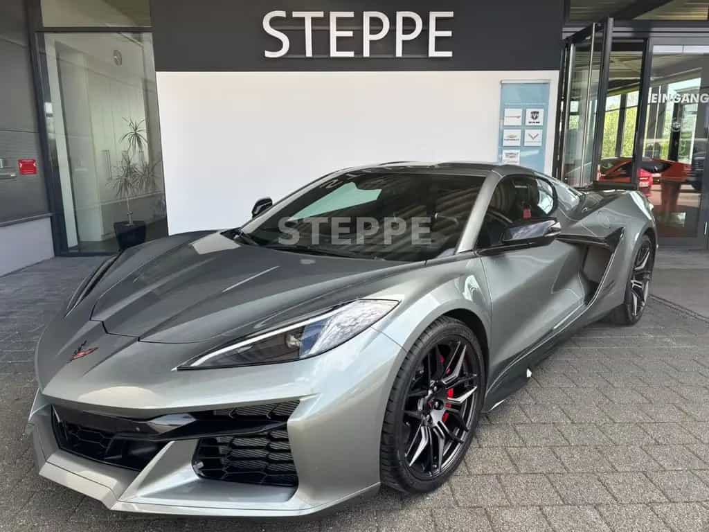 Corvette Z06 5,5V8 Coupe Europamodell 3LZ 08/2025-photo-0
