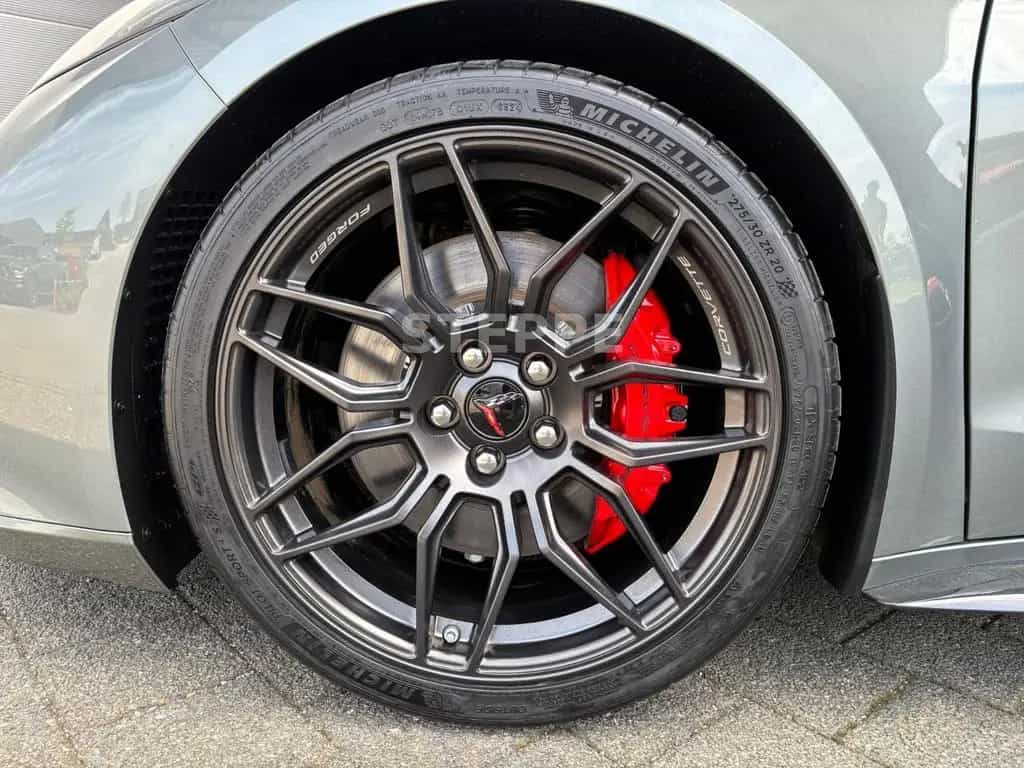 Corvette Z06 5,5V8 Coupe Europamodell 3LZ 08/2025-photo-17