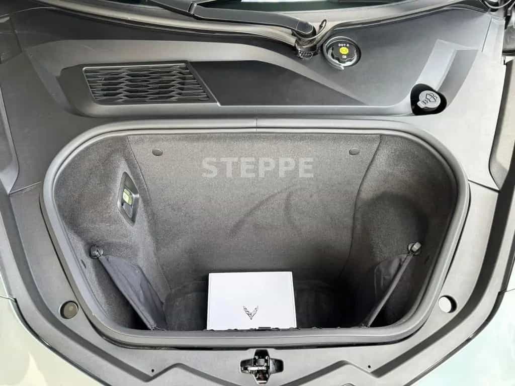 Corvette Z06 5,5V8 Coupe Europamodell 3LZ 08/2025-photo-6