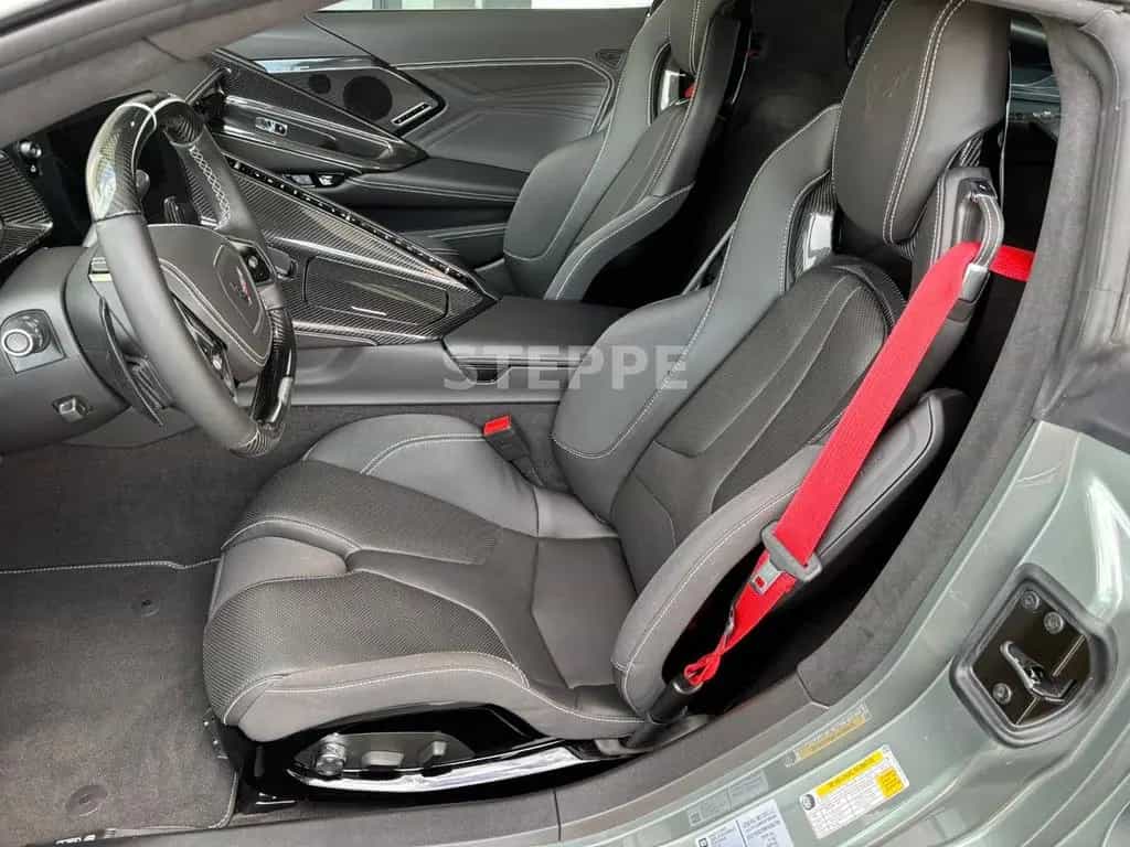 Corvette Z06 5,5V8 Coupe Europamodell 3LZ 08/2025-photo-8