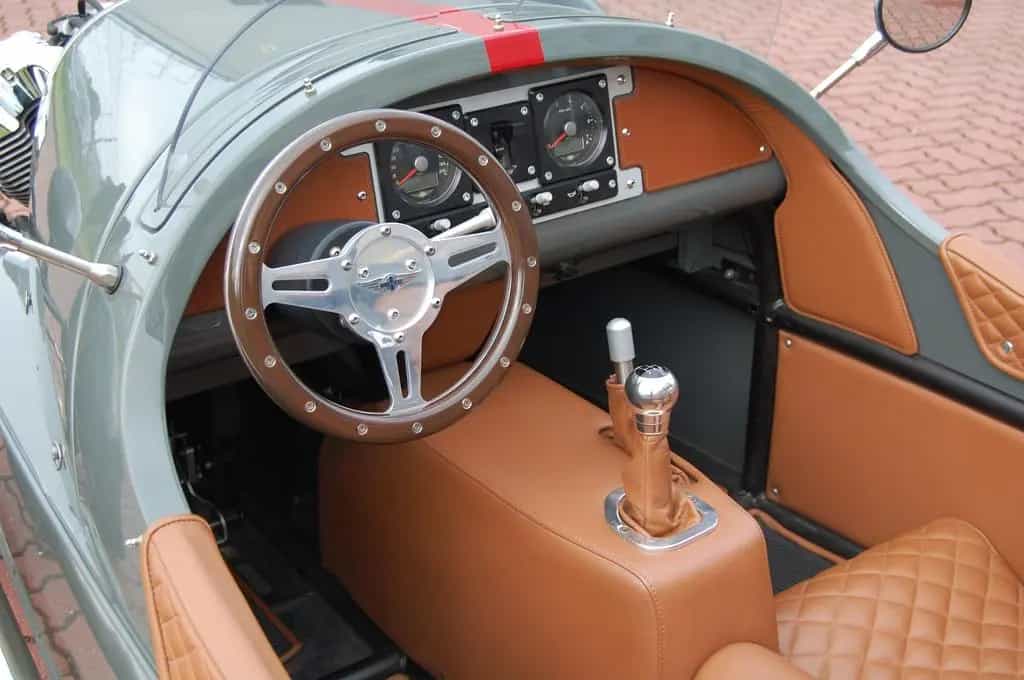 Morgan 3 Wheeler Langversion bis 1,98m 1 von10 weltweit 07/2013-photo-13