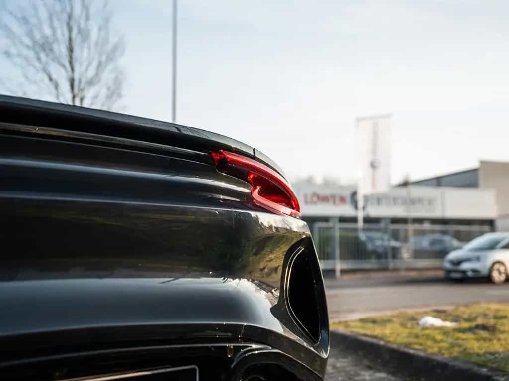 Lotus Emira First Edition V6  *neuwertig* 02/2024-photo-17