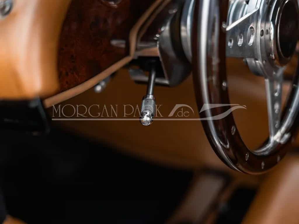 Morgan Plus 4 GDI mit außerordentlicher Ausstattung 10/2015-photo-8
