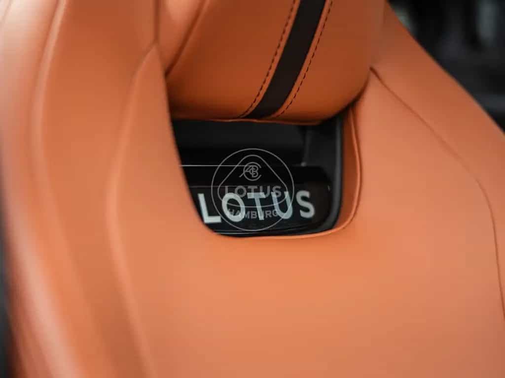 Lotus Emira V6 First Edition 07/2025-photo-10