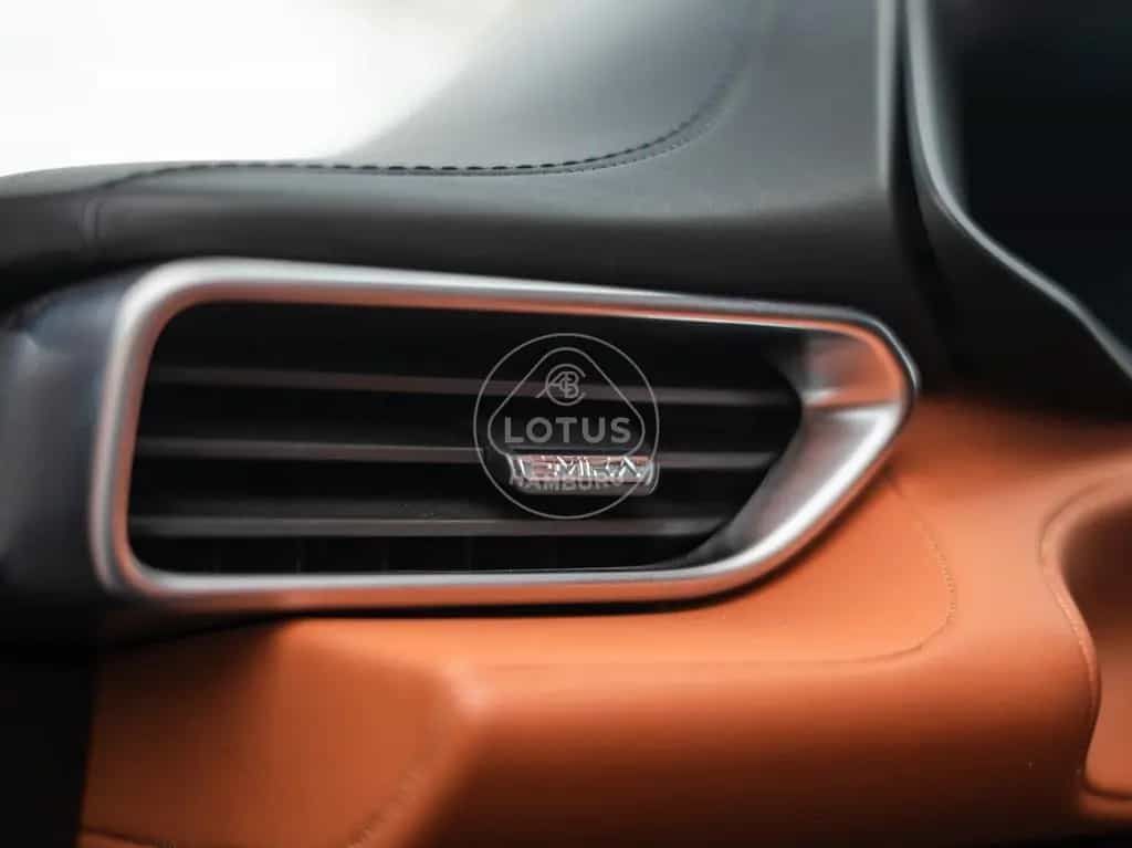 Lotus Emira V6 First Edition 07/2025-photo-18