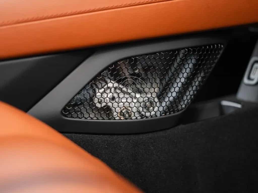 Lotus Emira V6 First Edition 07/2025-photo-19