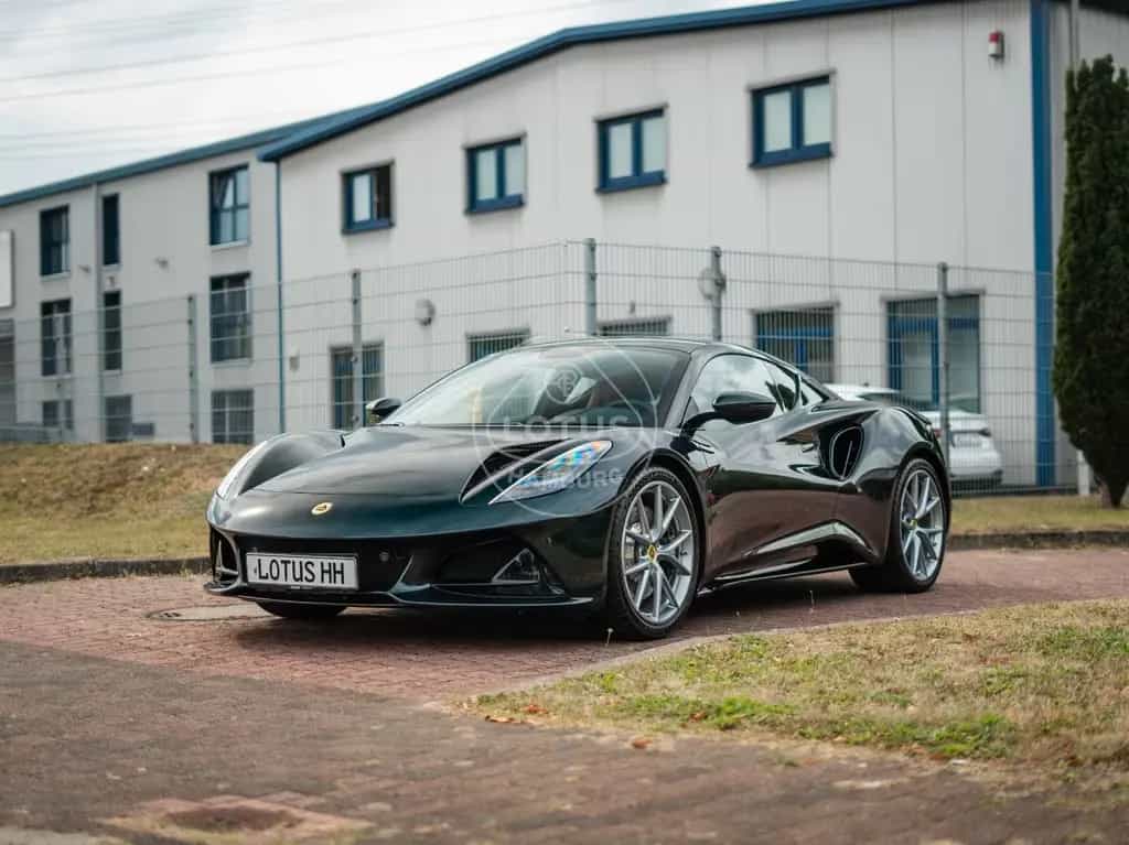 Lotus Emira V6 First Edition 07/2025-photo-4