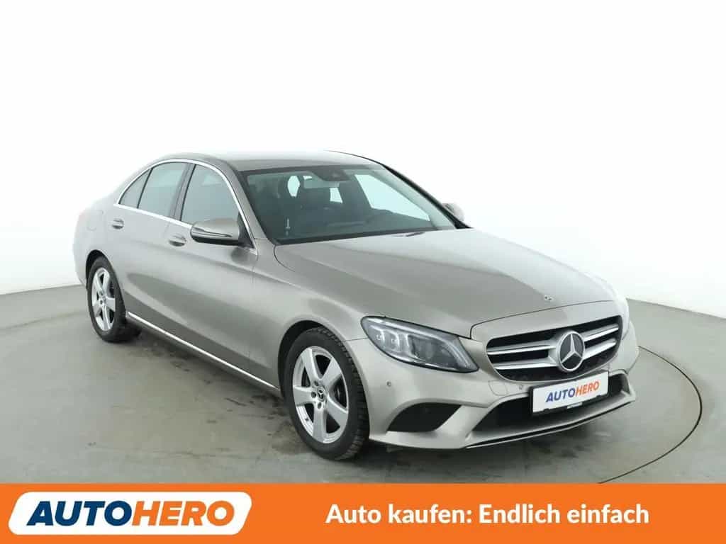 Mercedes-Benz C-Class 300 Avantgarde Aut. *LED*ACC*PDC*SHZ*NAVI* 06/2019-photo-7
