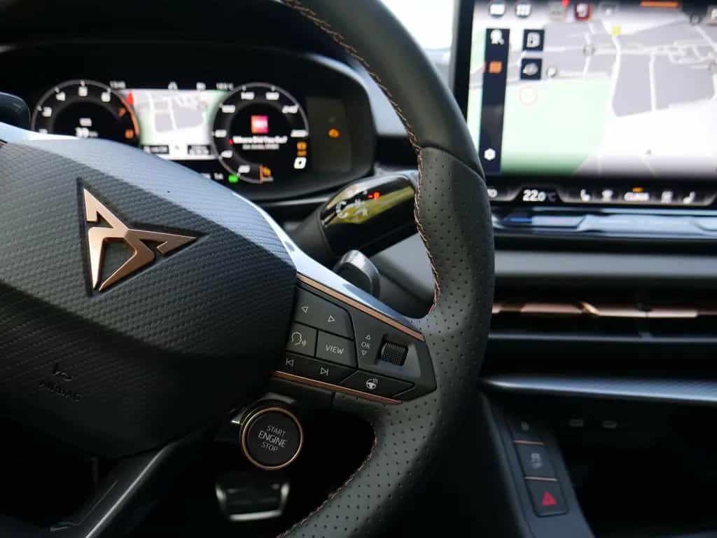 Cupra Terramar VZ 2.0 TSI 4Drive ACC HUD LED PANO 360° 11/2024-photo-14