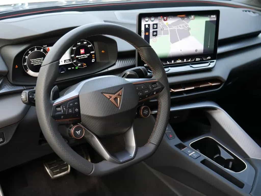 Cupra Terramar VZ 2.0 TSI 4Drive ACC HUD LED PANO 360° 11/2024-photo-17