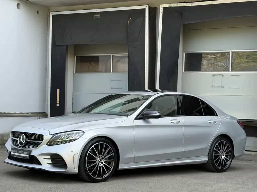 Mercedes-Benz C-Class 300 D AMG Night LED Schiebedach Rü-Kamera 19" 07/2021-photo-0