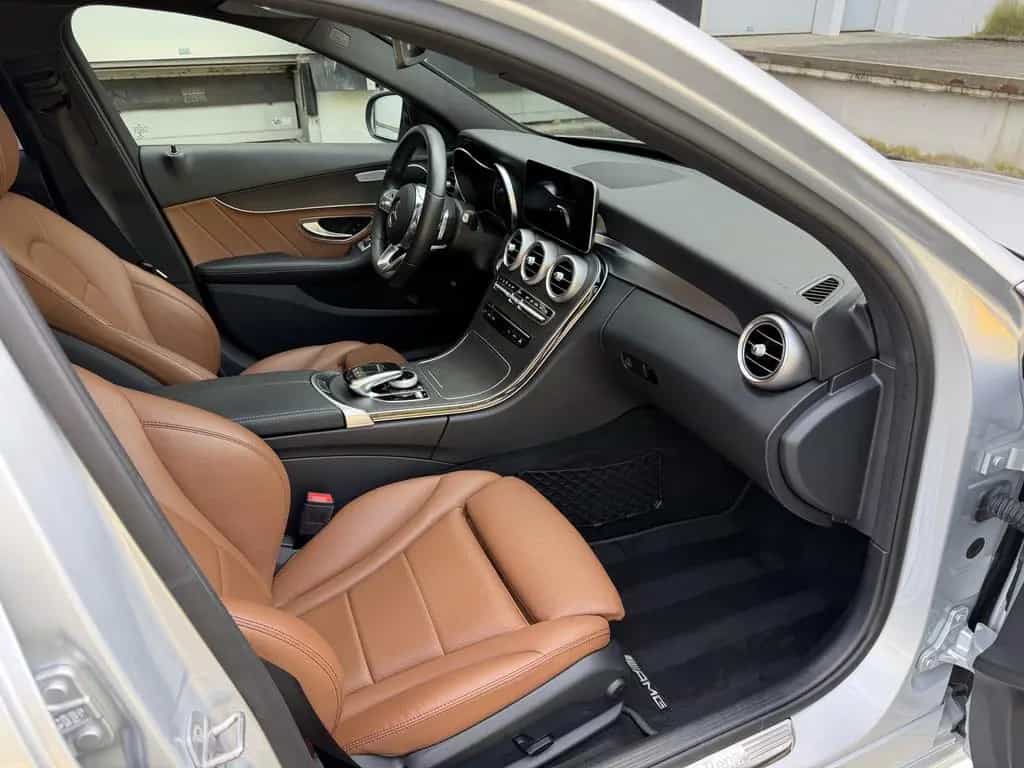 Mercedes-Benz C-Class 300 D AMG Night LED Schiebedach Rü-Kamera 19" 07/2021-photo-22