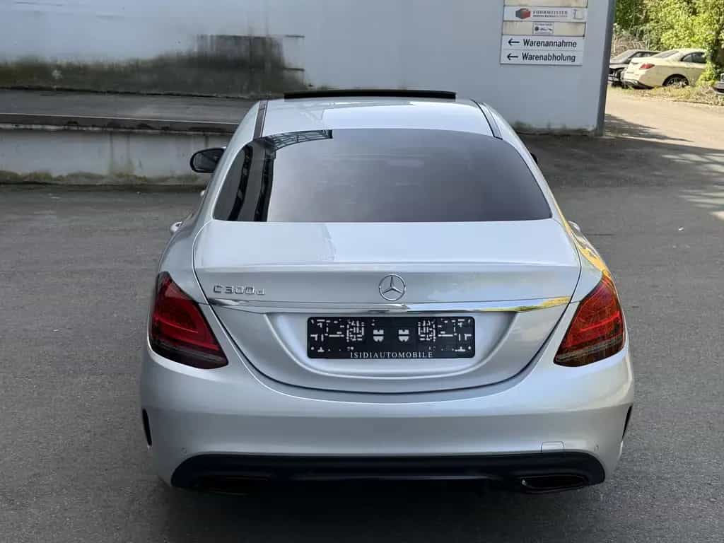 Mercedes-Benz C-Class 300 D AMG Night LED Schiebedach Rü-Kamera 19" 07/2021-photo-3