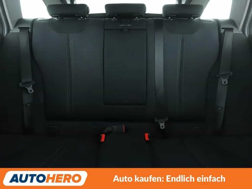 BMW 3 Series 320i Sport Line Aut.*NAVI*TEMPO*PDC*SHZ*ALU* 09/2018-photo-14