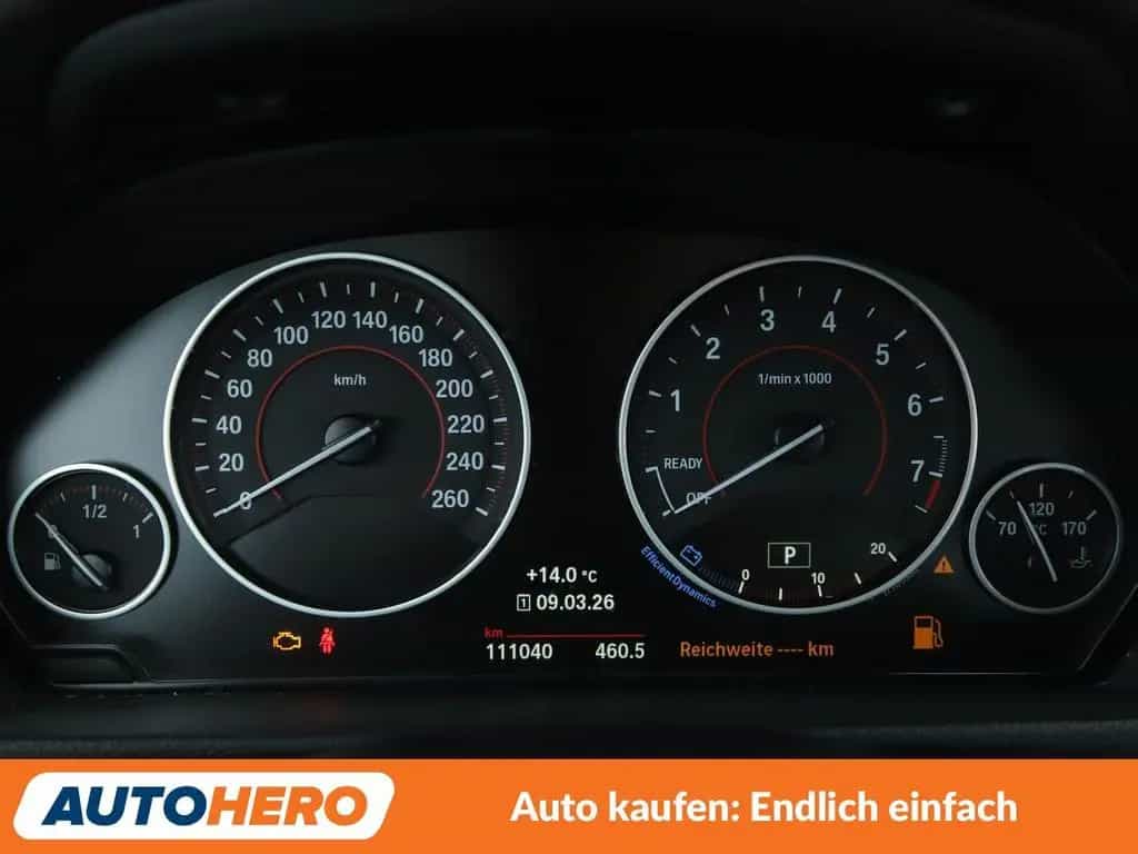 BMW 3 Series 320i Sport Line Aut.*NAVI*TEMPO*PDC*SHZ*ALU* 09/2018-photo-18