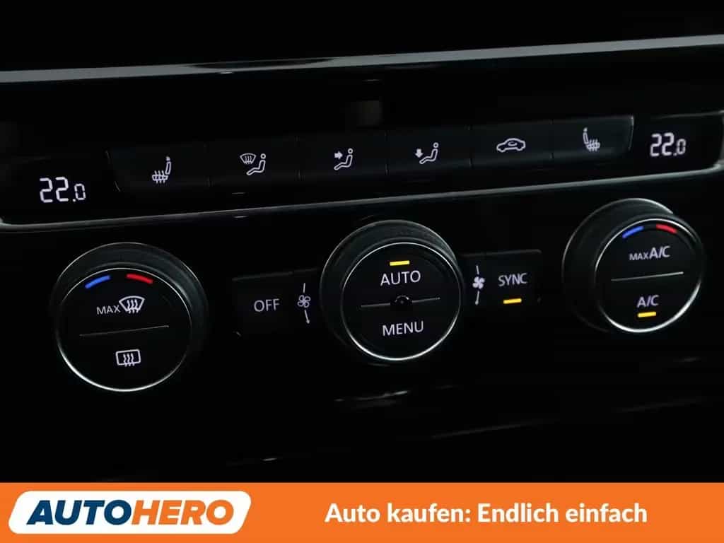 Volkswagen Golf VII 2.0 TSI GTI TCR Aut.*NAVI*LED*ACC*KLIMA 11/2019-photo-22