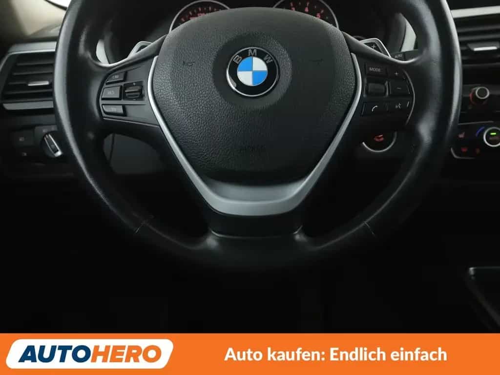 BMW 3 Series 330i Sport Line Shadow Aut.*LED*TEMPO*PDC* 05/2019-photo-18