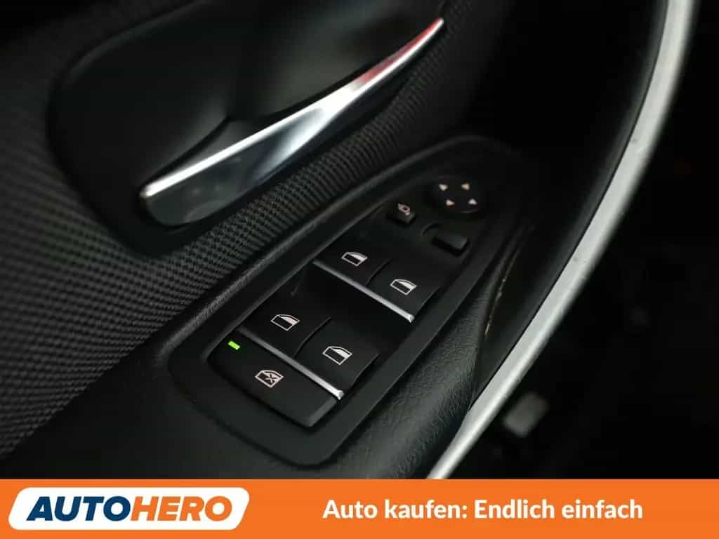 BMW 3 Series 330i Sport Line Shadow Aut.*LED*TEMPO*PDC* 05/2019-photo-23