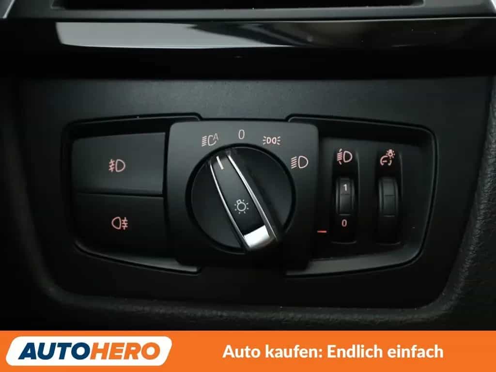 BMW 3 Series 330i Sport Line Shadow Aut.*LED*TEMPO*PDC* 05/2019-photo-24