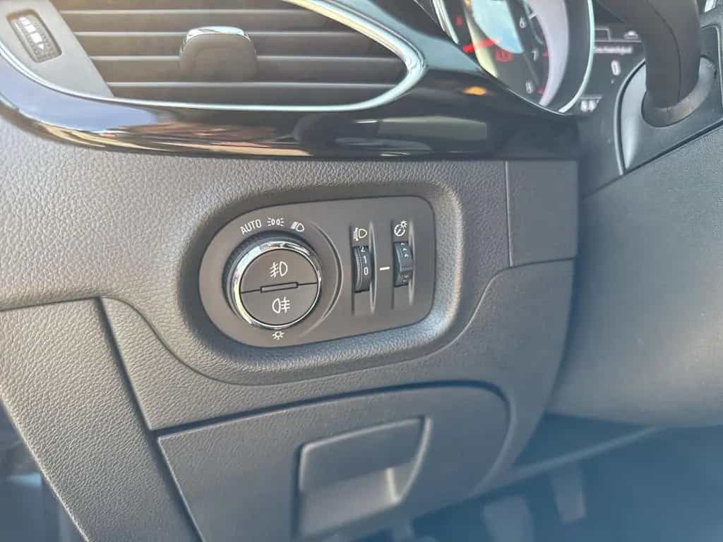 Opel Astra 1.4 Sports Tourer Dynamic Apple CarPlay An 08/2017-photo-18