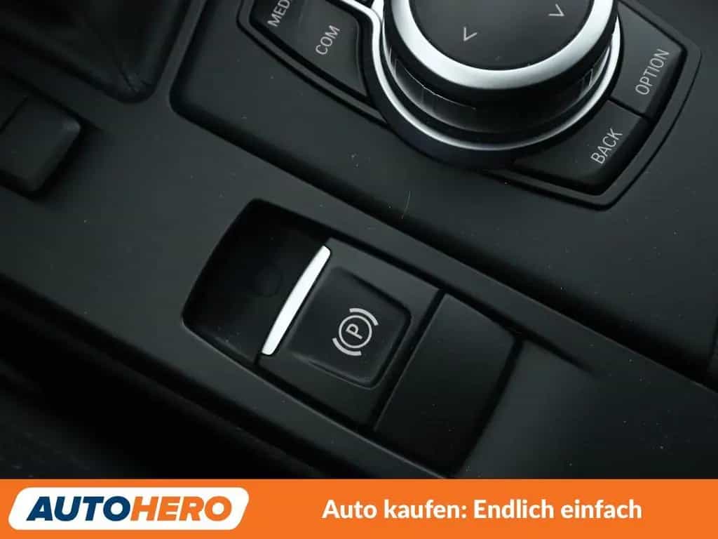 BMW X1 sDrive 20d Advantage Aut.*LED*NAVI*TEMPO*CAM* 11/2019-photo-29