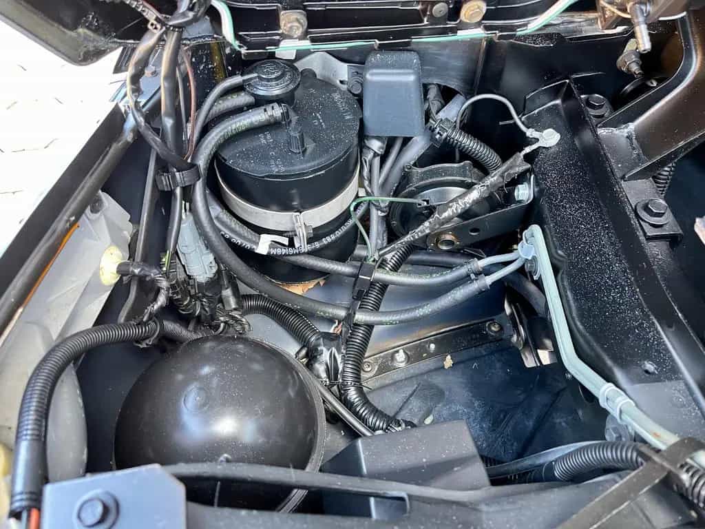 Corvette C4 BLACK over BLACK 1 Owner from NEW 16000miles 07/1984-photo-18