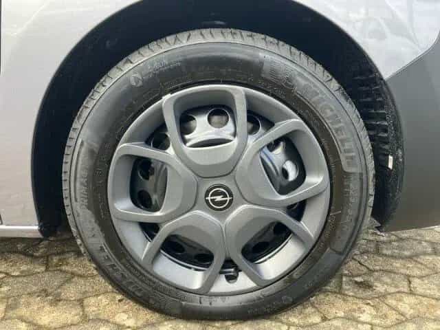 Opel Vivaro XL 2.2d 180 L3 8-Sitzer +AHZV+180°Kamera+ null-photo-5