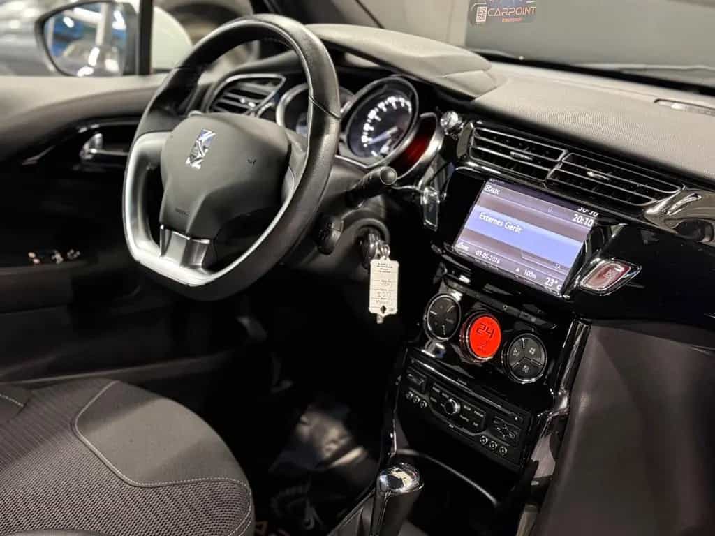 Citroën DS3 SoChic /PDC/Automatik/Navi/Klima 07/2010-photo-19