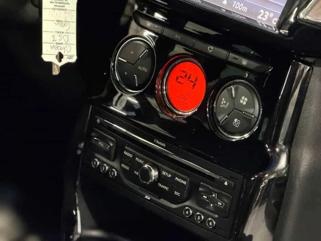 Citroën DS3 SoChic /PDC/Automatik/Navi/Klima 07/2010-photo-20
