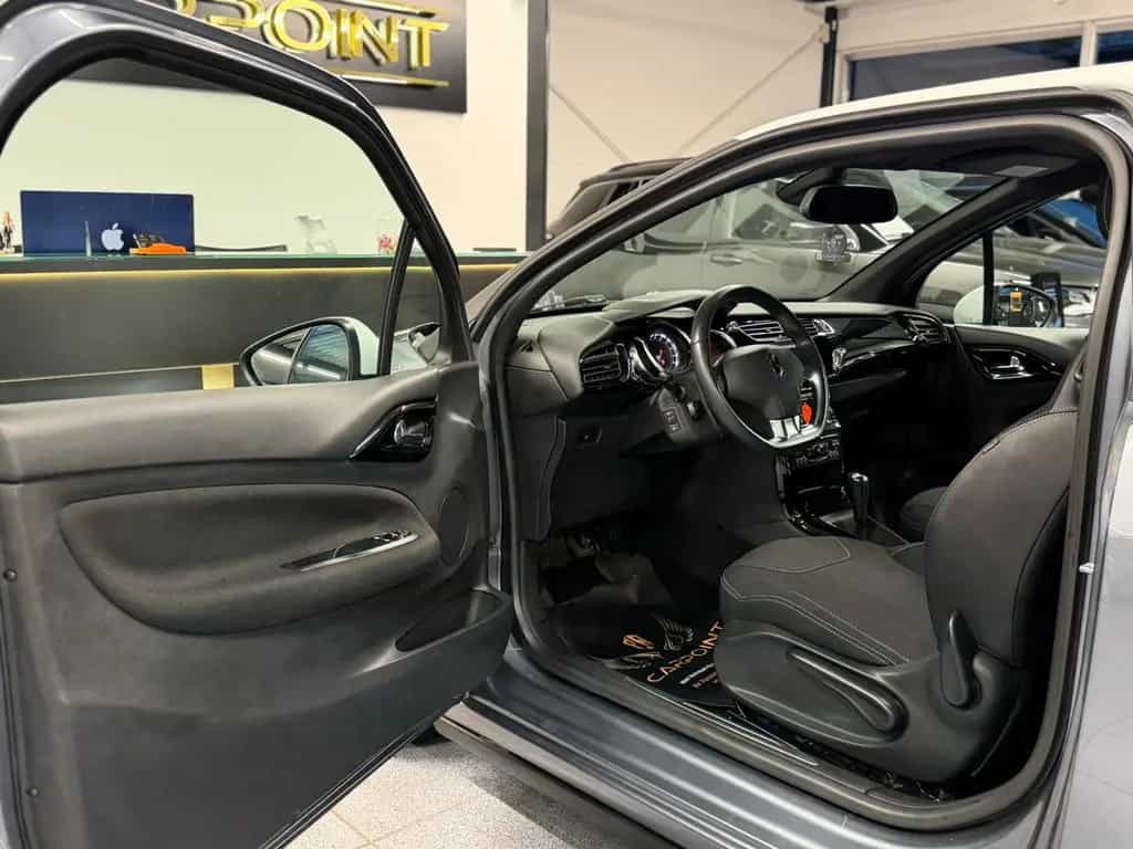 Citroën DS3 SoChic /PDC/Automatik/Navi/Klima 07/2010-photo-9