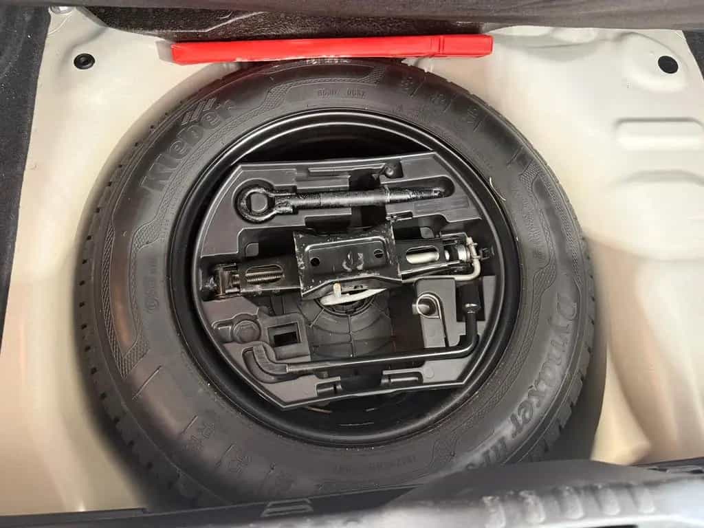 Citroën C3 SHINE*Autom.*LED*Spur*Kamera*Keyless 01/2018-photo-8